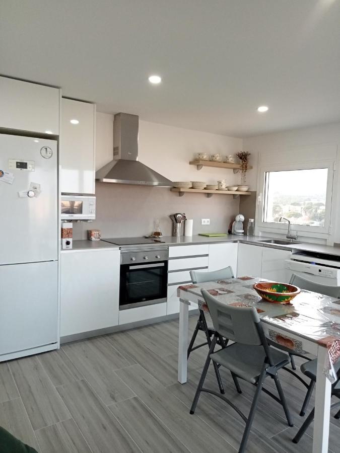 Apartamento Con Vistas, Entre Mar Y Montana L'L'Hospitalet de l'Infant Eksteriør bilde